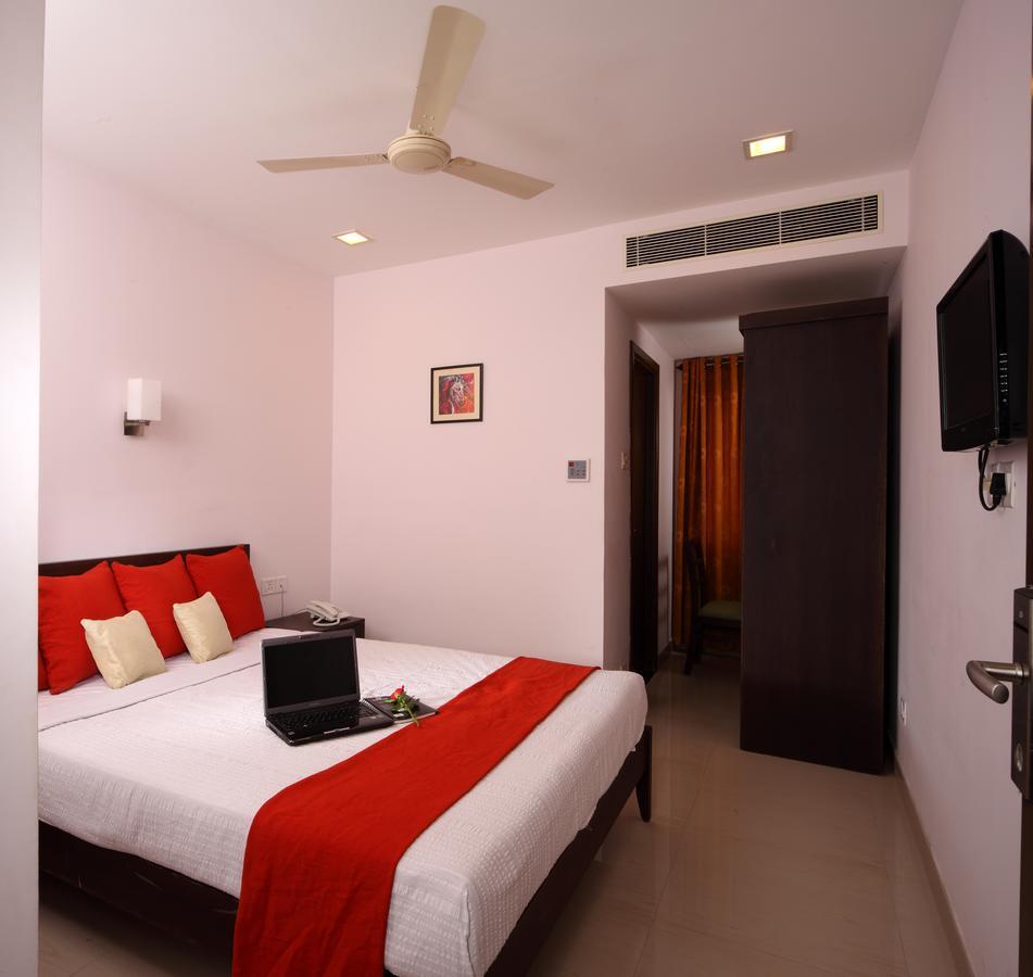 Hotel Green Dreams Kochi Buitenkant foto