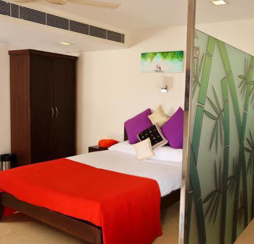 Hotel Green Dreams Kochi Buitenkant foto