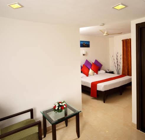 Hotel Green Dreams Kochi Buitenkant foto